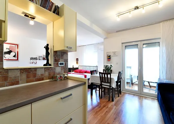 Studio Apartment Pupa